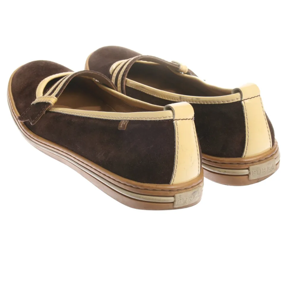 Halbschuhe Größe 39