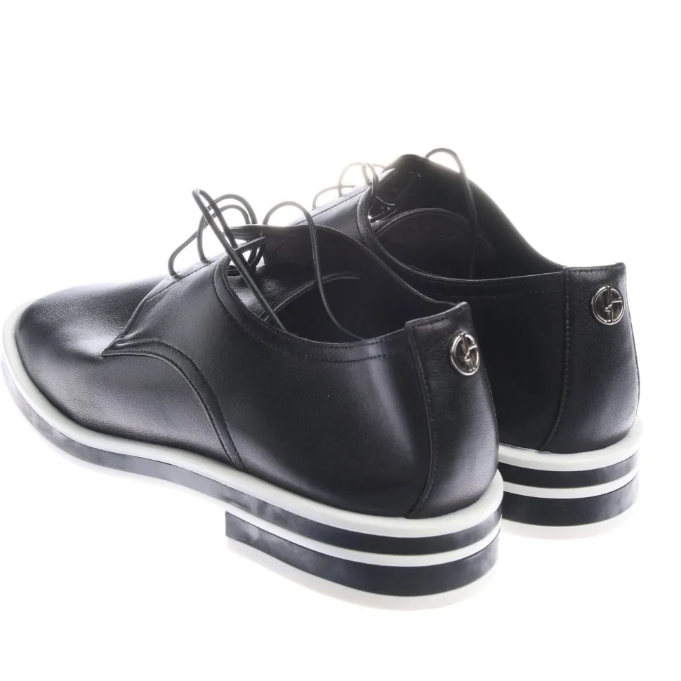 Halbschuhe Größe 37,5