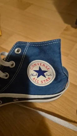 High Top Sneaker Größe 37