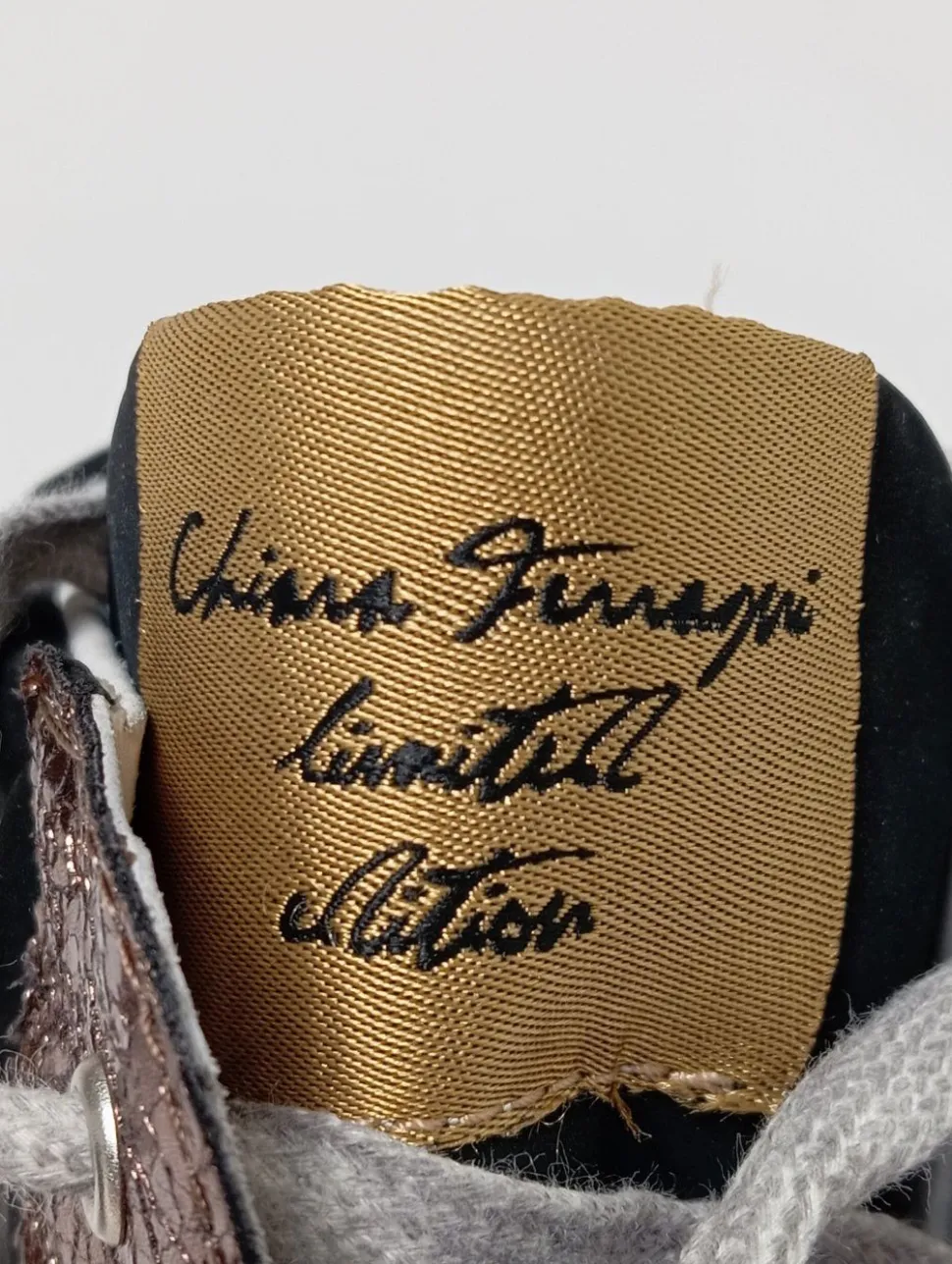 High Top Sneaker Größe 37