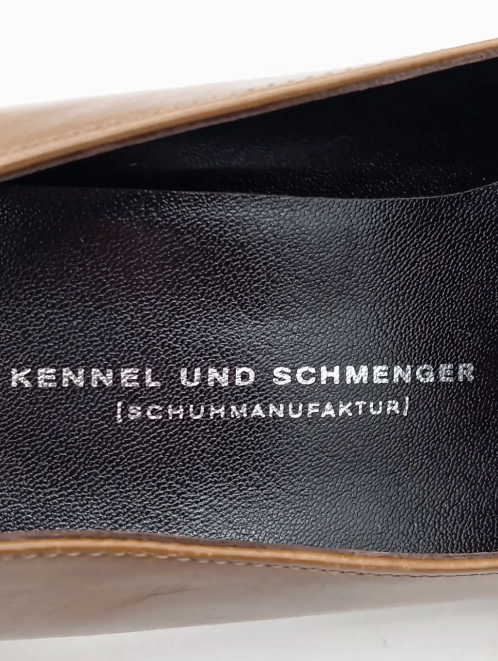 Hochfront-Pumps Größe 39