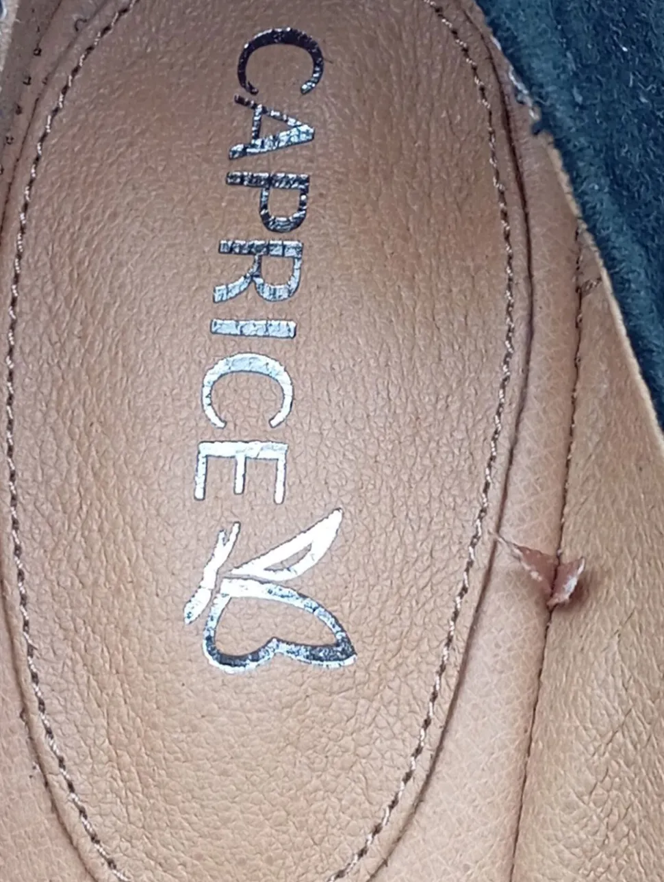 Hochfront-Pumps Größe 40