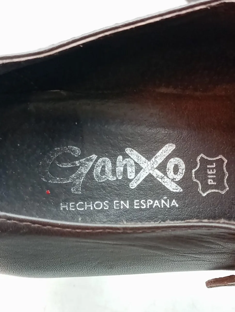 Hochfront-Pumps Größe 38