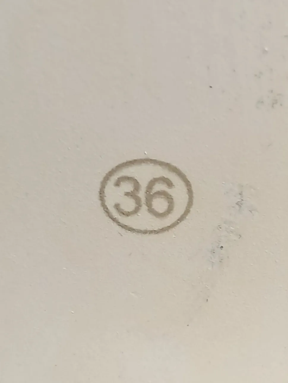 Hochfront-Pumps Größe 36