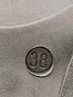 Hochfront-Pumps Größe 38