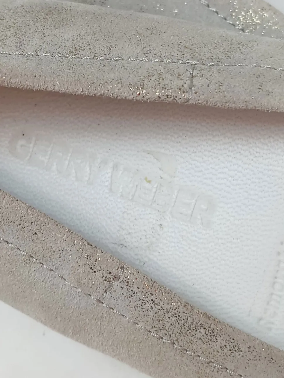 Hochfront-Pumps Größe 38