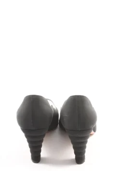 Klassische Pumps Größe 40