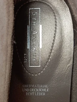 Klassische Pumps Größe 39