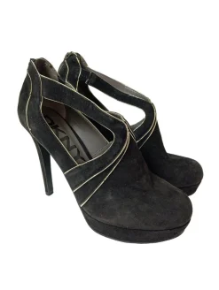 Klassische Pumps Größe 37,5