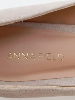 Klassische Pumps Größe 37