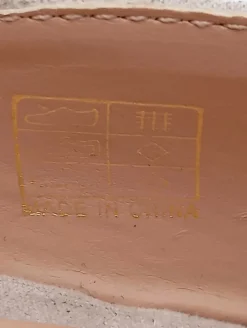 Klassische Pumps Größe 37