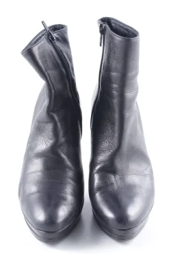 Kurzstiefel Größe 39