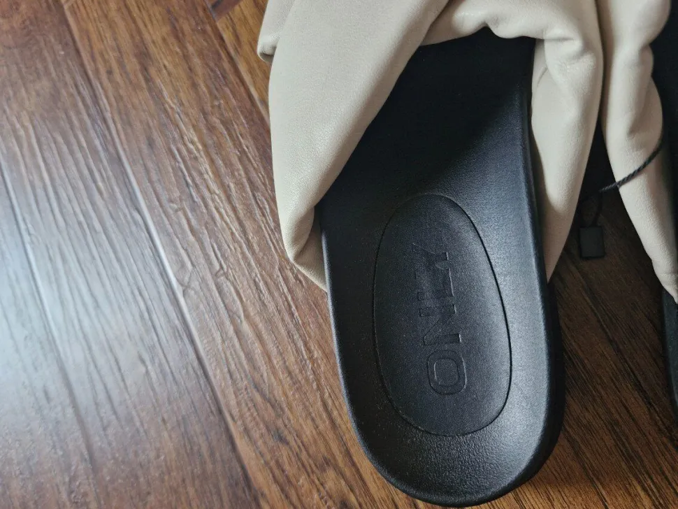 Pantoletten Größe 37