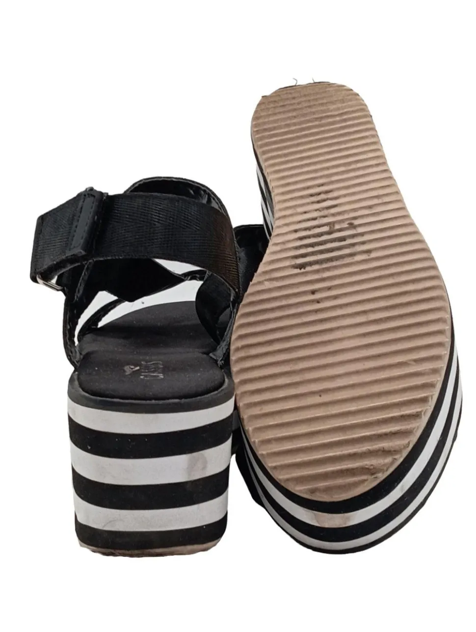 Plateau-Sandalen Größe 37