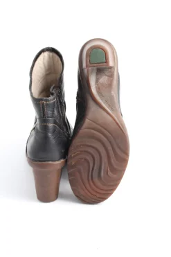 Reißverschluss-Stiefeletten Größe 38