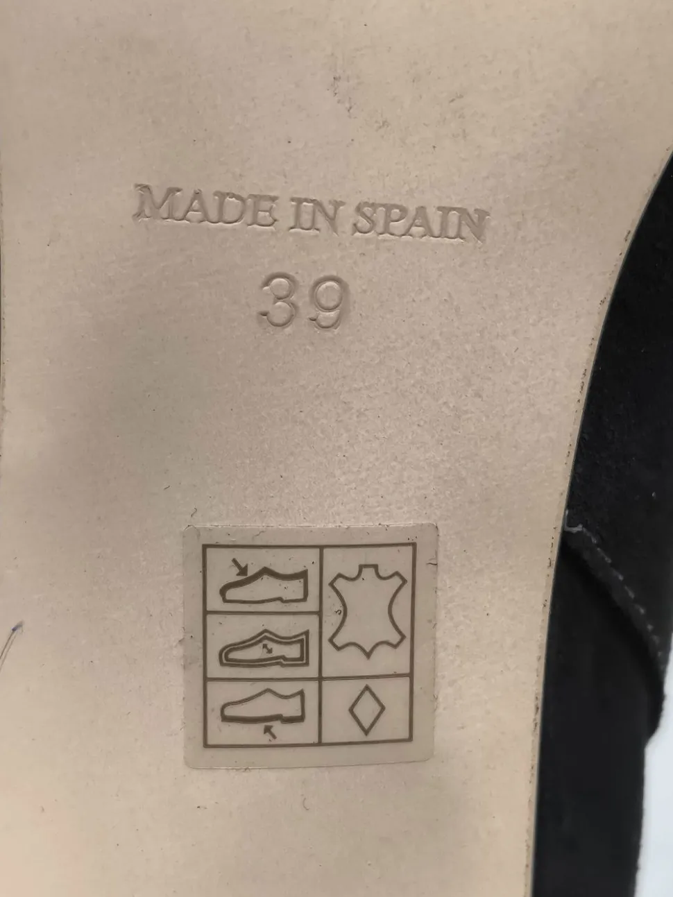 Reißverschluss-Stiefeletten Größe 39