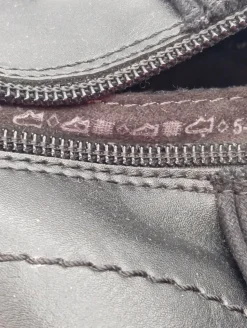 Reißverschluss-Stiefeletten Größe 39