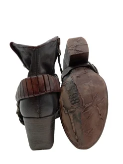 Reißverschluss-Stiefeletten Größe 39