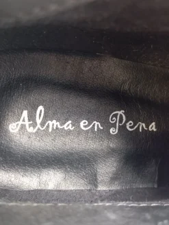 Reißverschluss-Stiefeletten Größe 39