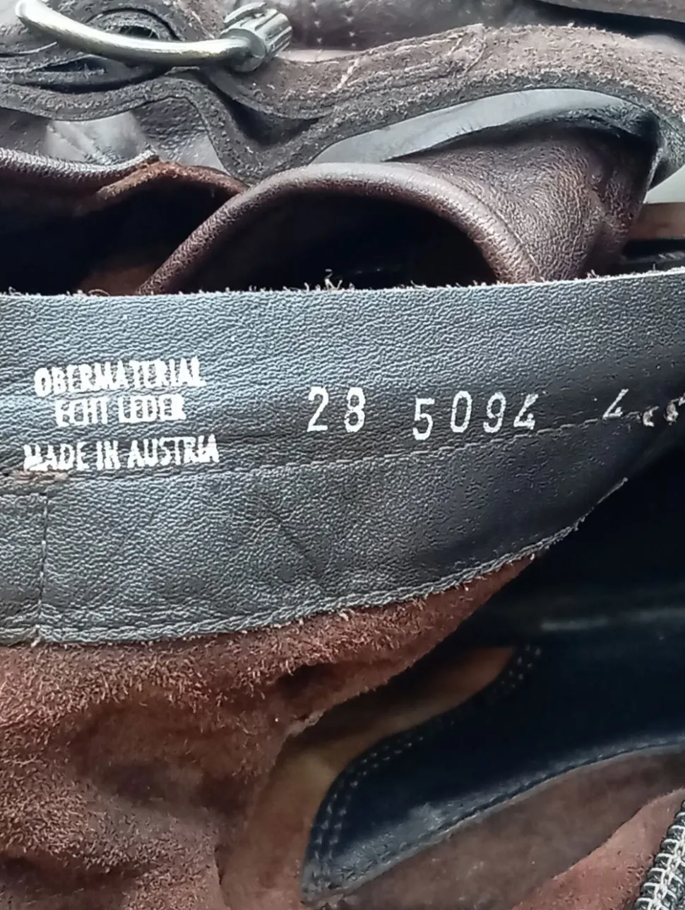 Reißverschluss-Stiefeletten Größe 37