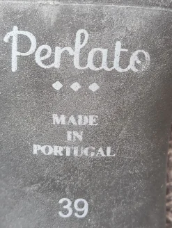 Reißverschluss-Stiefeletten Größe 39