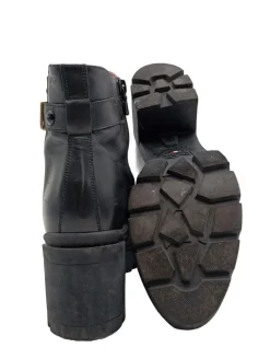 Reißverschluss-Stiefeletten Größe 40