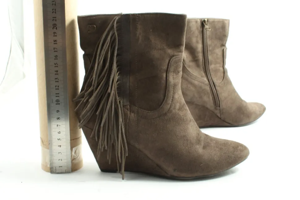 Reißverschluss-Stiefeletten Größe 39