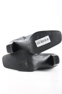 Reißverschluss-Stiefeletten Größe 40