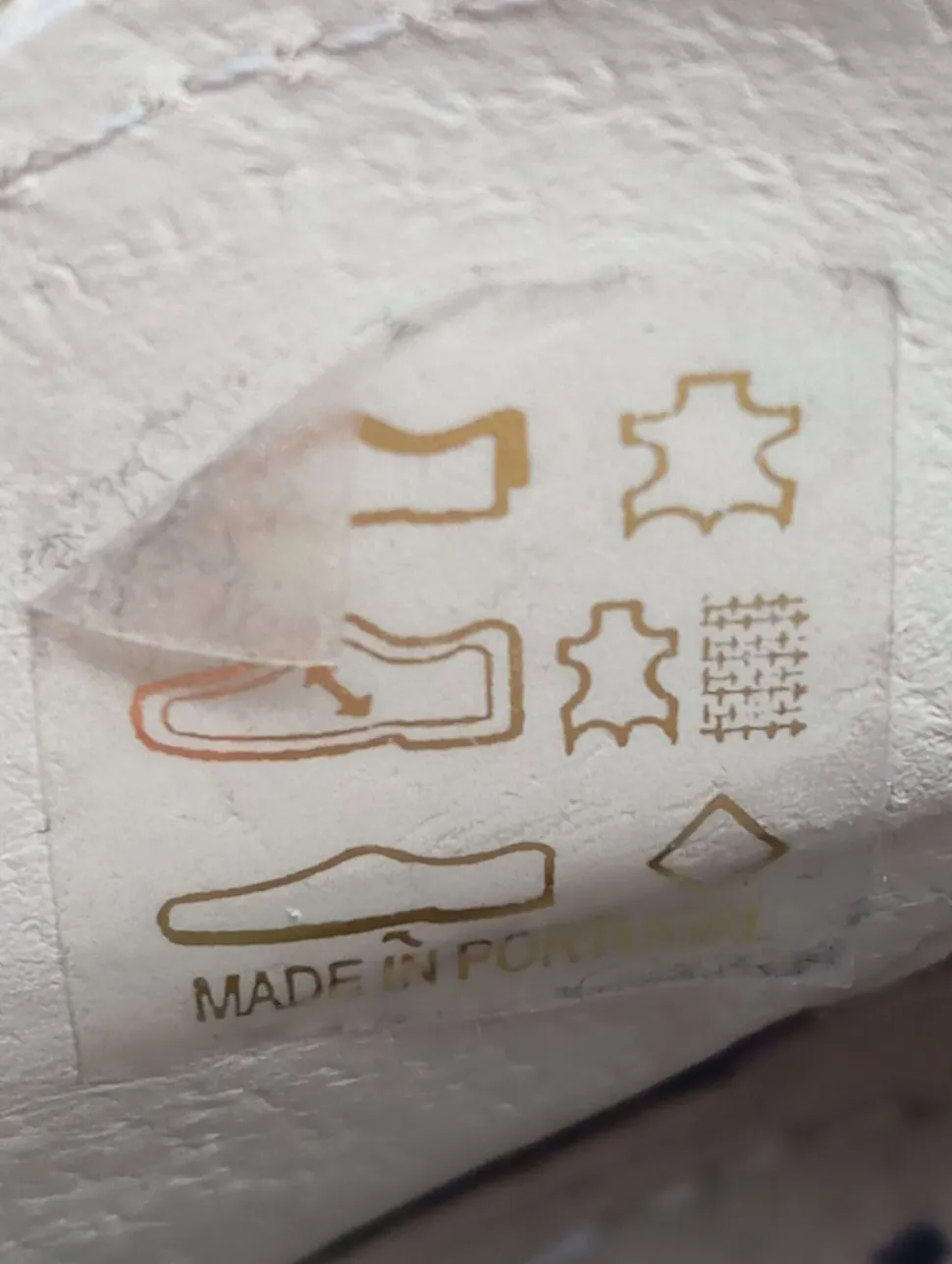 Reißverschluss-Stiefeletten Größe 37