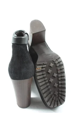 Reißverschluss-Stiefeletten Größe 40