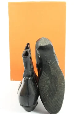 Reißverschluss-Stiefeletten Größe 39