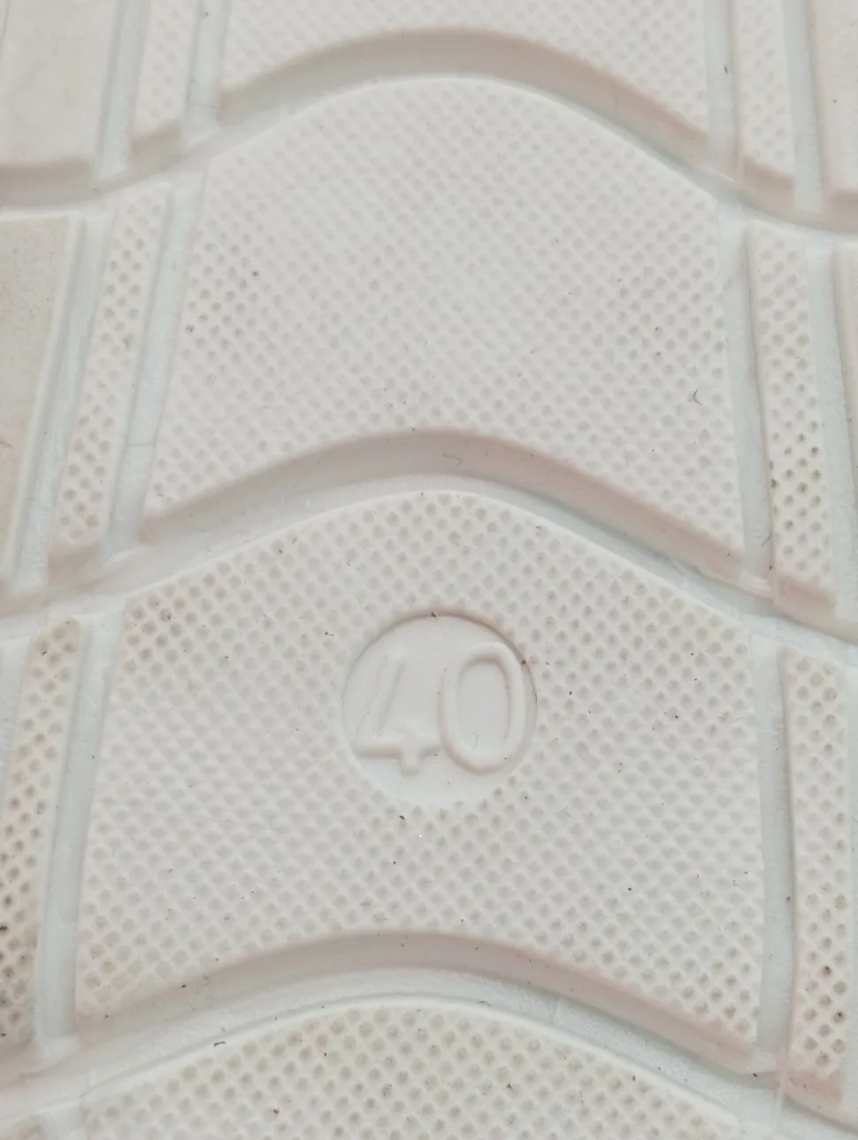 Richelieus Größe 40