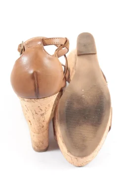 Riemchen-Sandalen Größe 37