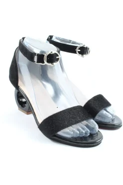 Riemchen-Sandaletten Größe 37