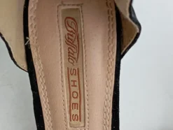 Riemchen-Sandaletten Größe 39