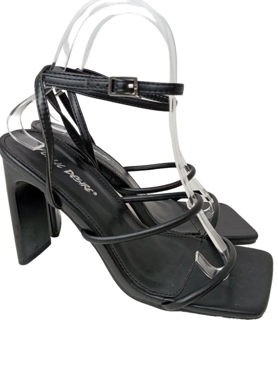 Riemchen-Sandaletten Größe 37