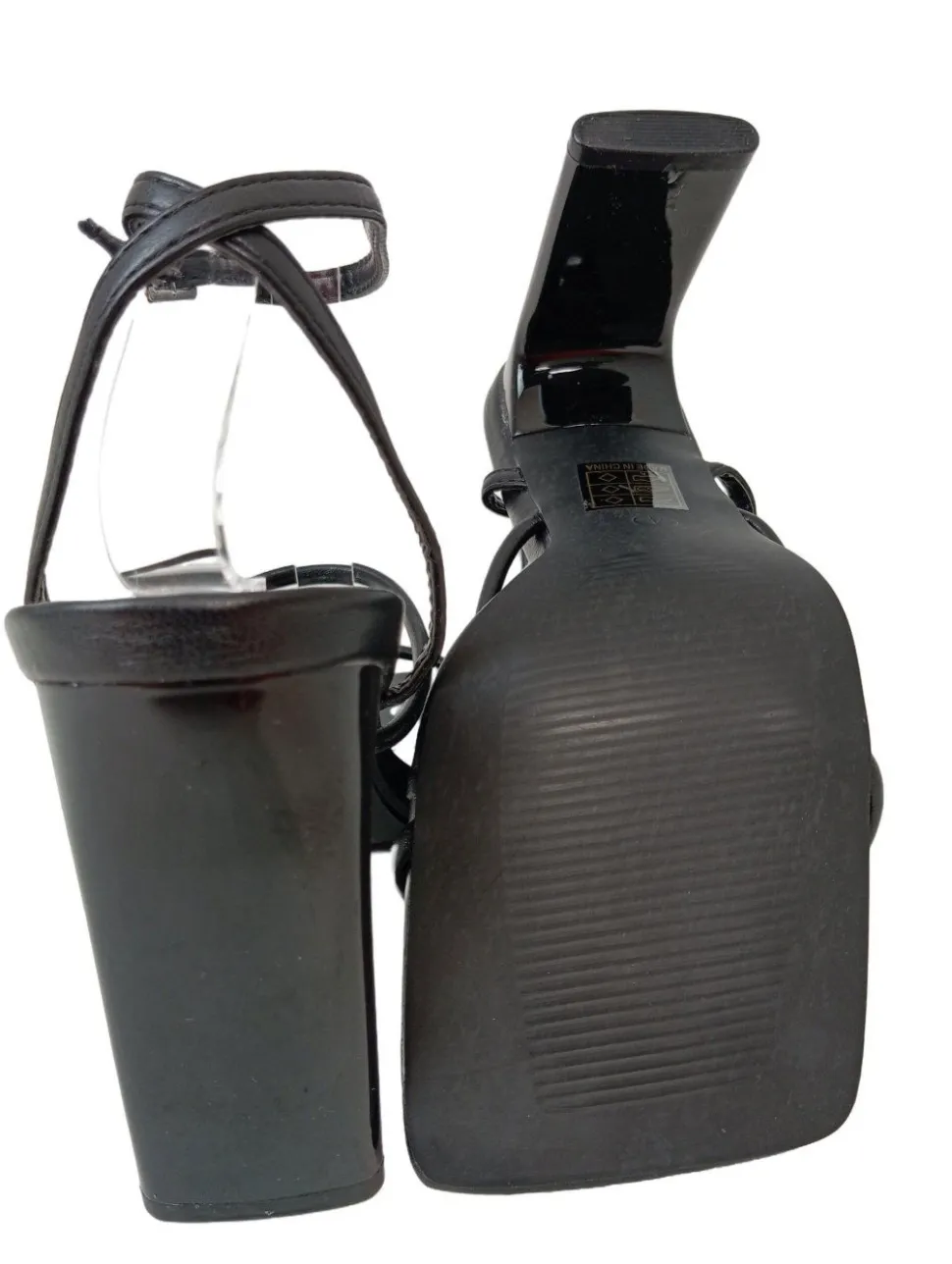 Riemchen-Sandaletten Größe 37