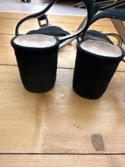 Sandaletten Größe 39