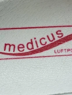 Schlüpfschuhe Größe 40