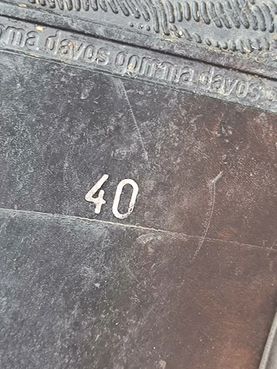 Schlüpfschuhe Größe 40