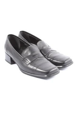 Schlüpfschuhe Größe 38