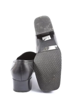 Schlüpfschuhe Größe 38