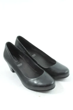 Schlüpfschuhe Größe 36