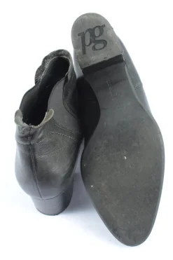 Schlüpfschuhe Größe 40