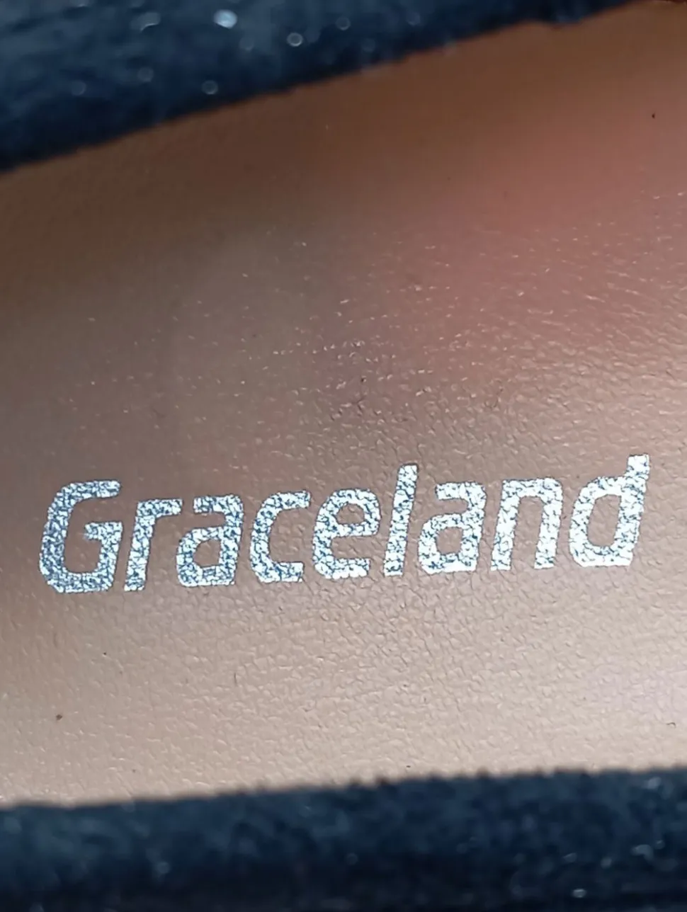 Schlüpfschuhe Größe 37