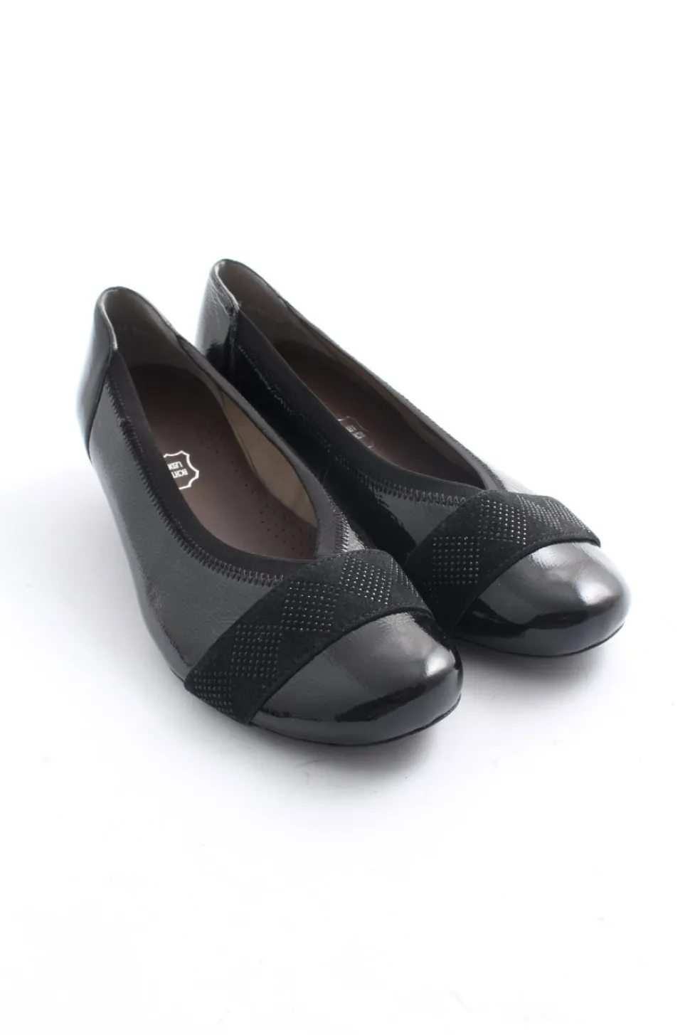 Schlüpfschuhe Größe 40