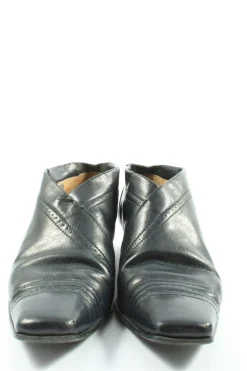 Schlüpfschuhe Größe 37,5