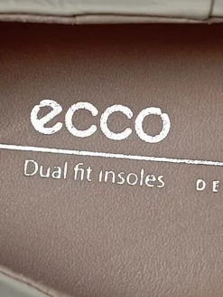 Schlüpfschuhe Größe 40