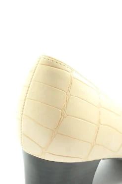 Schlüpfschuhe Größe 37