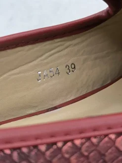 Schlüpfschuhe Größe 39